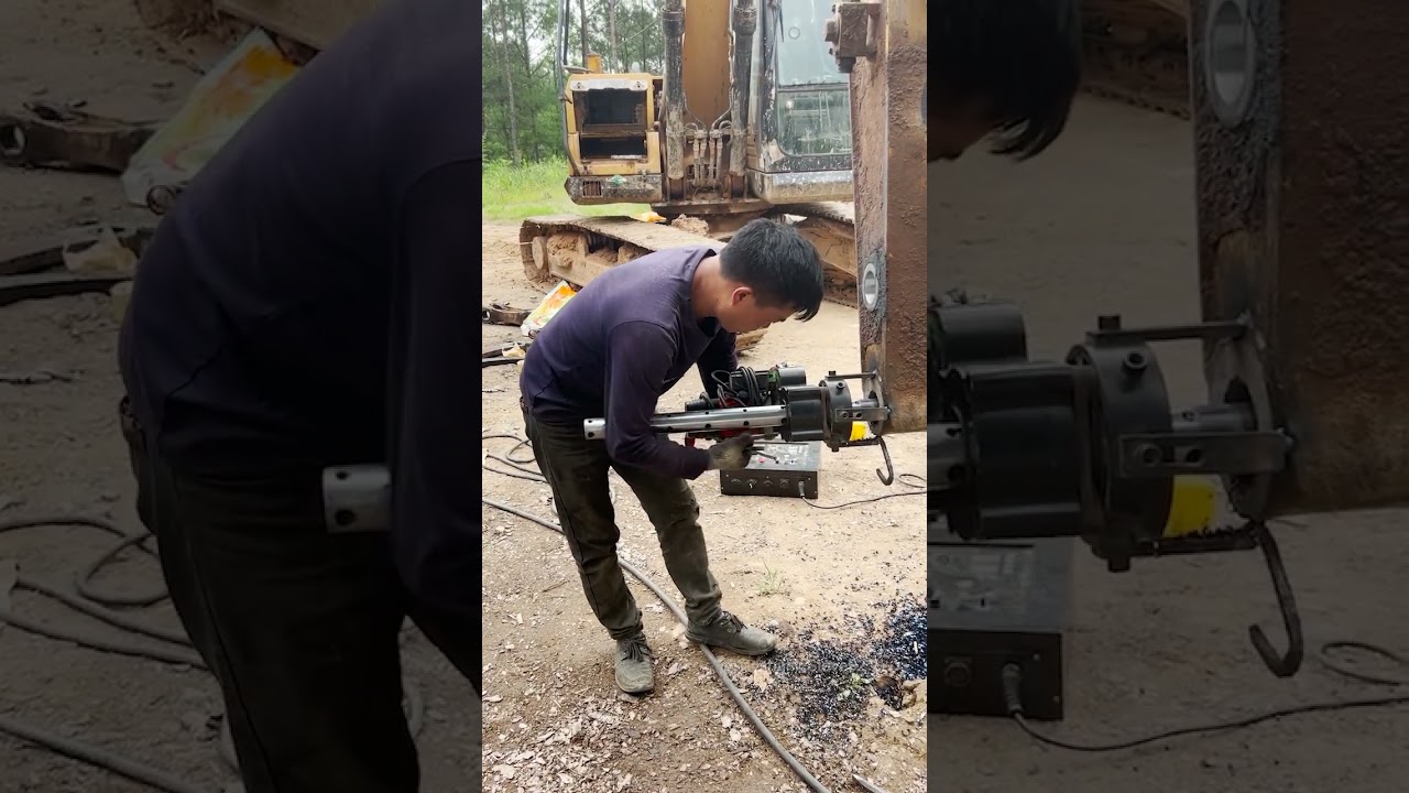 Repair Excavator Bucket Shacking Problem.
