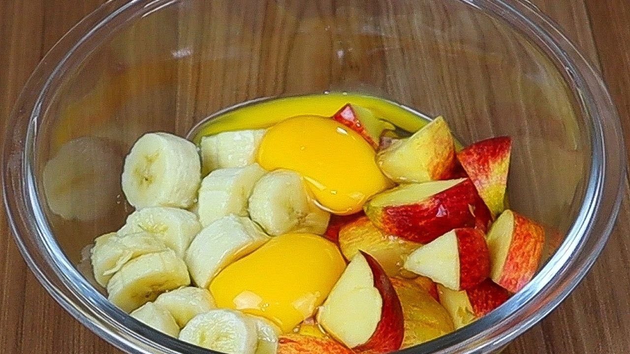 LE AGREGUÉ HUEVOS AL PLÁTANO Y A LAS MANZANA, ¡MIRA QUE DELICIOSO QUEDÓ!