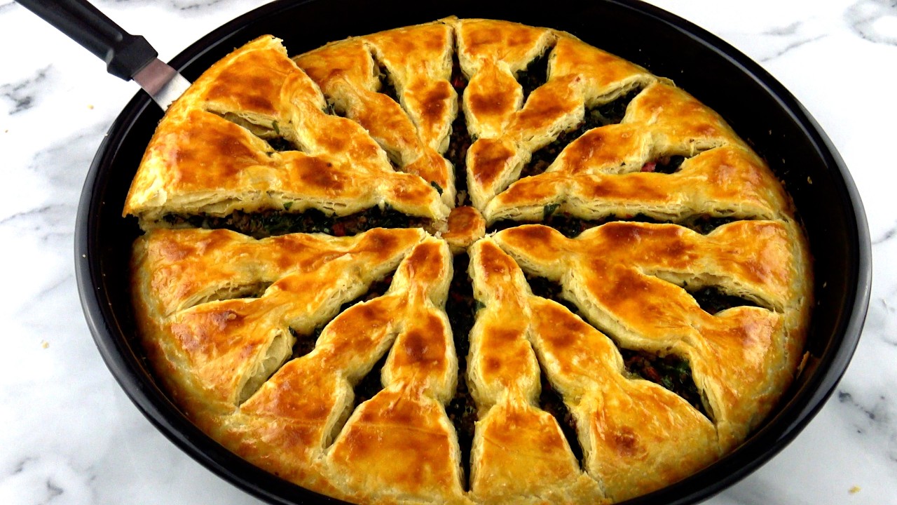 SEKLIYLE BÜYÜLEYEN BÖREK! ISPANAKLI KIYMALI BÖREK TARIFI !PAPATYA MUTFAGIM🌸