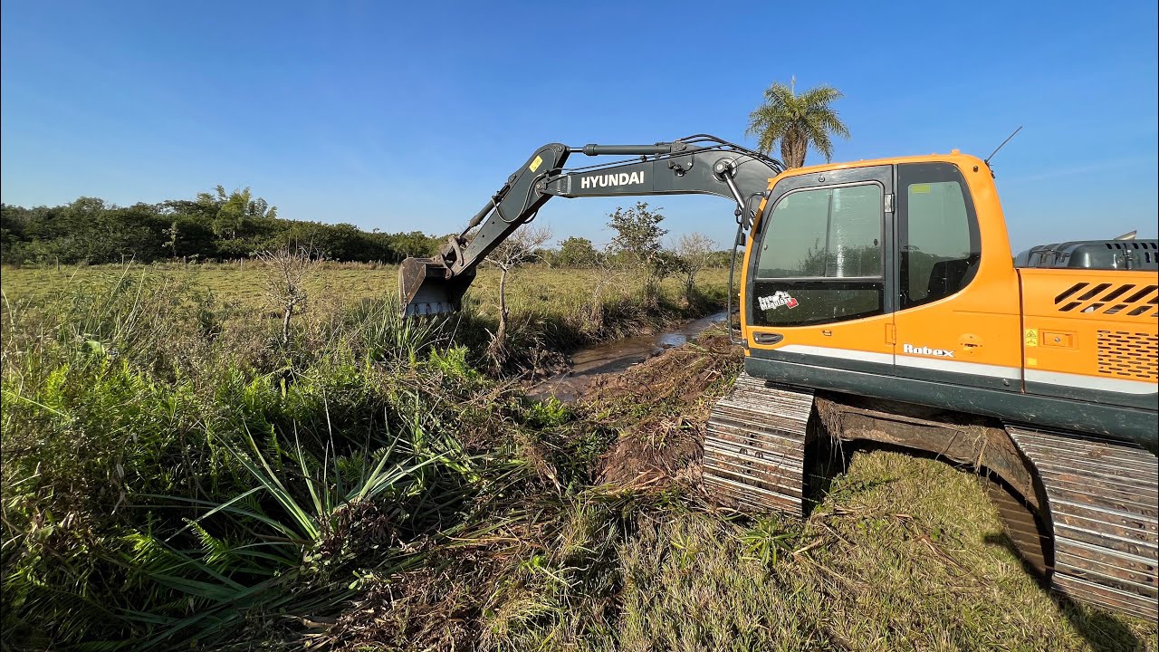VALETA COM MAIS DE 20 ANOS SEM LIMPAR- Escavadeira hidráulica op iago