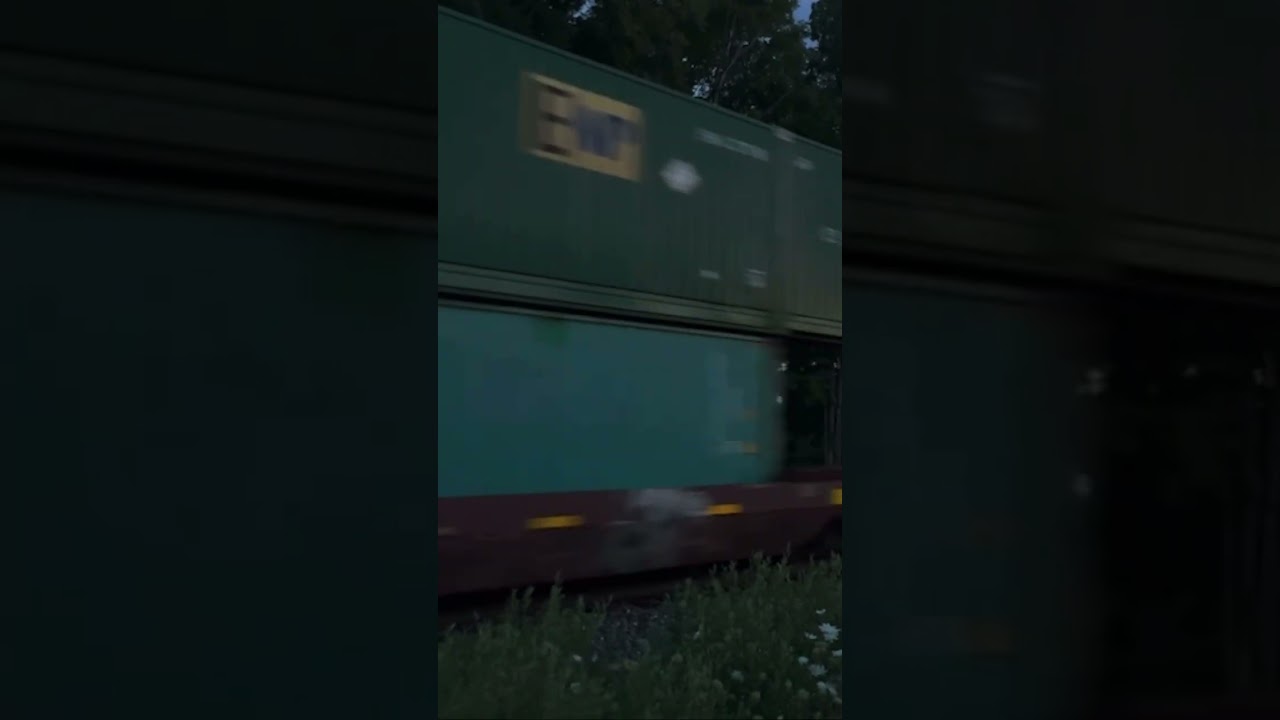 CN Z148 With Canadian Cab 