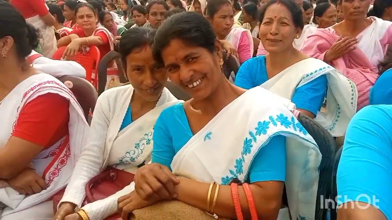 শিৱসাগৰৰ লাখপতি বাইদেউ সকল আমাৰ,,,,,,,