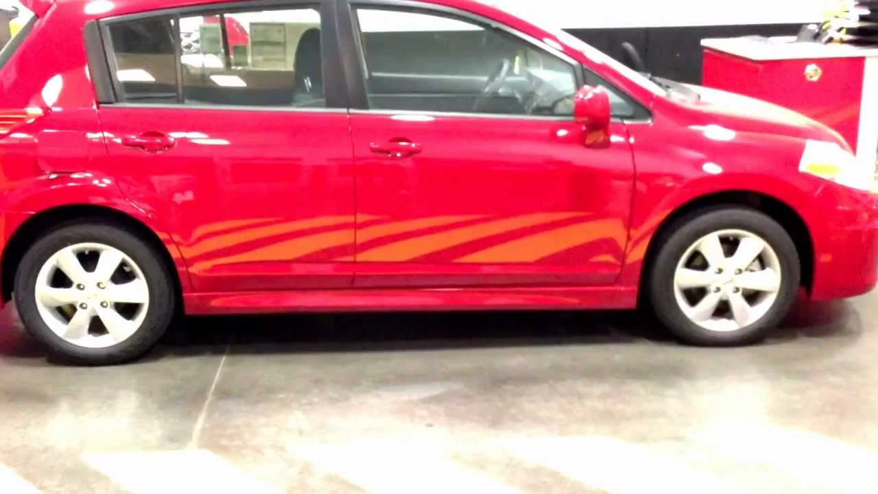 Nissan Versa hatchback vs Honda fit Rees Nissan