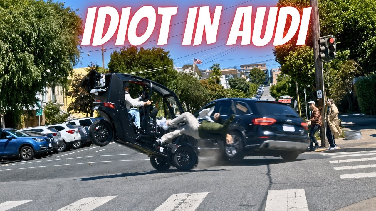 Водителя Audi нужно лишить прав - Провалы на дороге - учитесь водить #1552