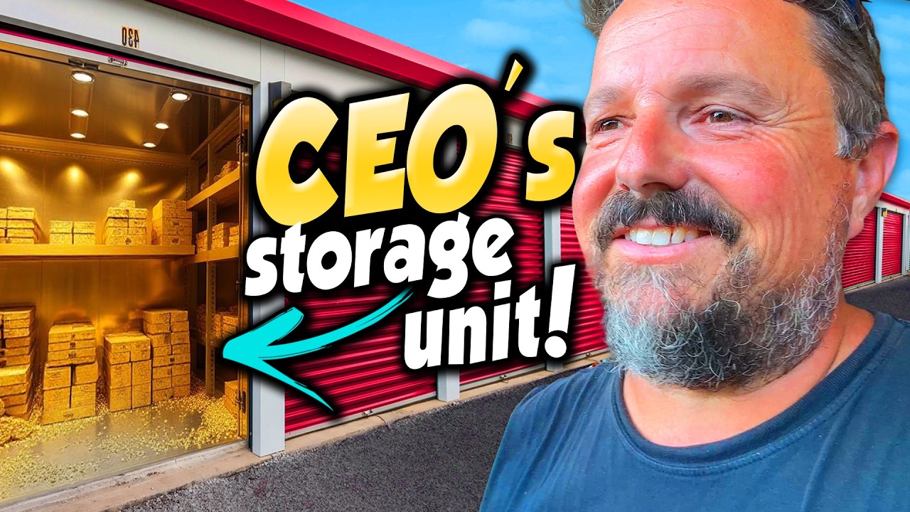 I bought a BUSINESS OWNER'S storage unit for only ONE DOLLAR!