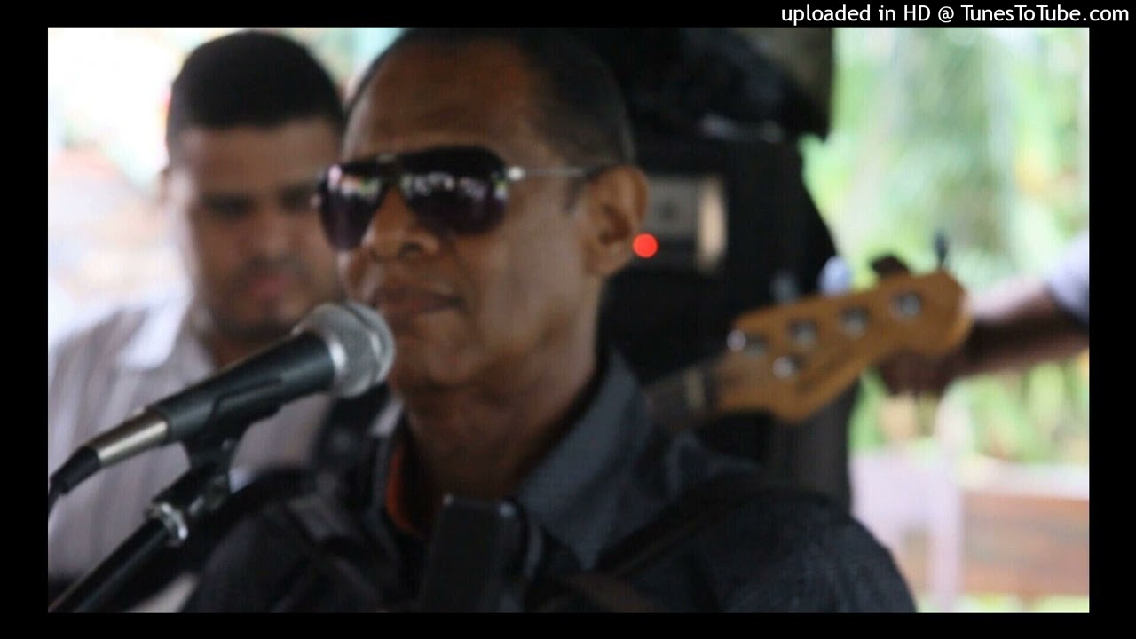 Rafaelito Roman - Mercedes (En Vivo) Bolero