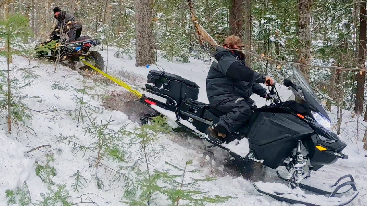 Ice Fishing In a Blizzard : Moosehead Lake