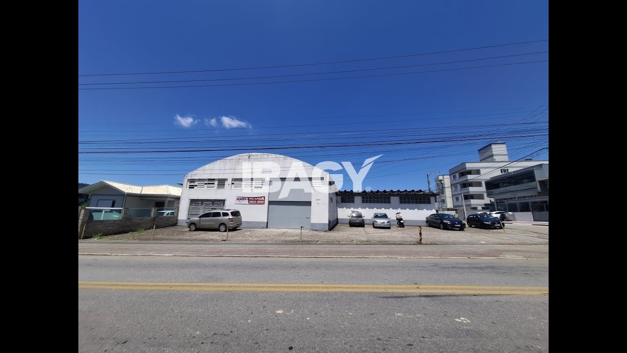 Galpão de 446m² no bairro: Fazenda Santo Antônio
