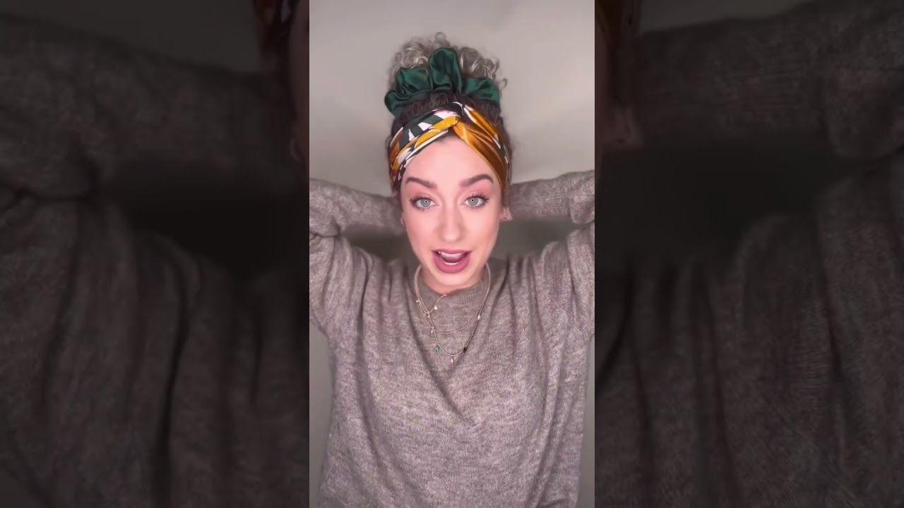 Quick Curly Hair Scarf Style