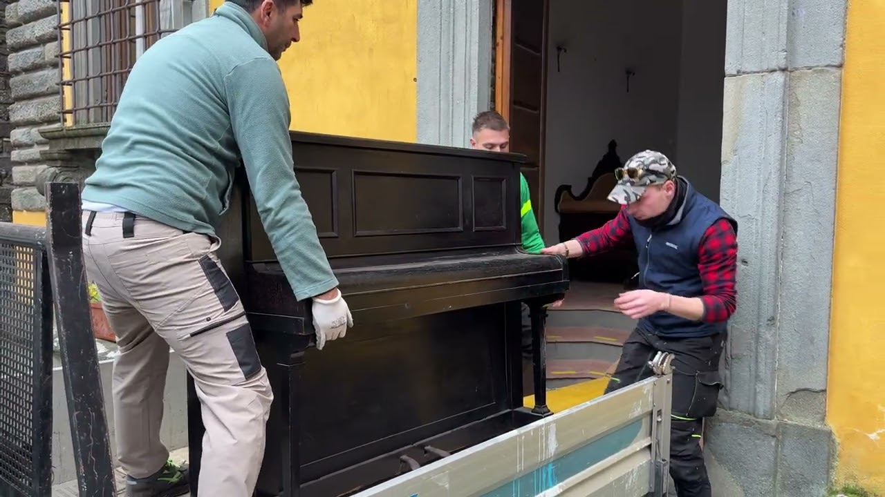 A Hundred-Year-Old Piano Finds a New Home in Palazzo Balduini  in BARGA VECCHIA