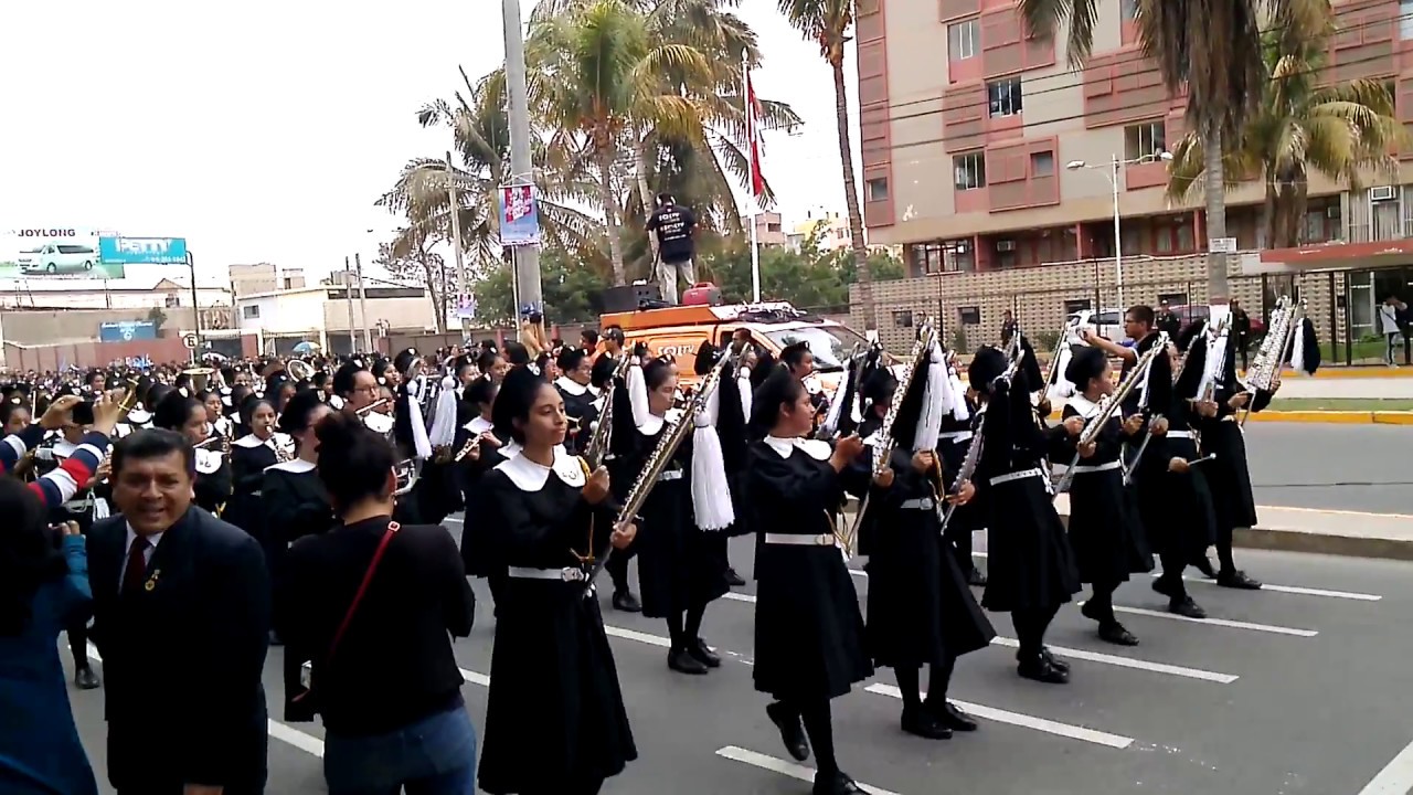 Colegio Nuestra Señora del Rosario Chiclayo - Desfile escolar 2017 - Fiestas Patrias