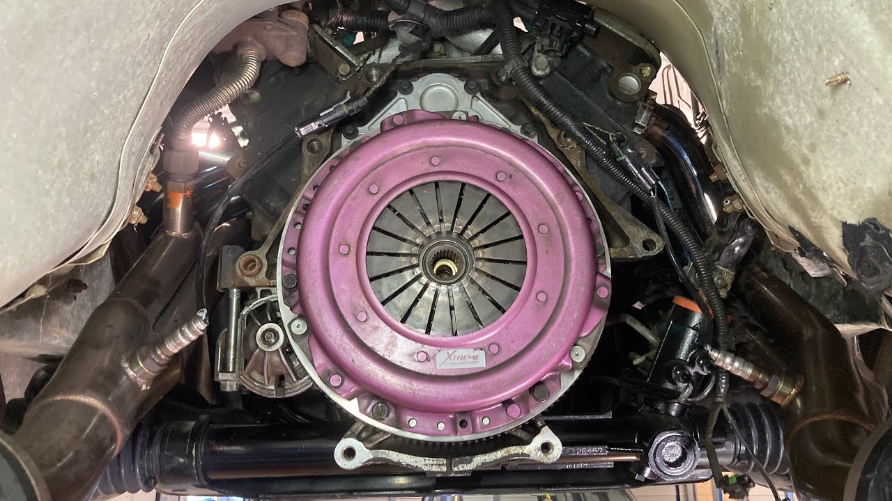 VY Commodore Drift Skid Car Auto to Manual Conversion Pt 3