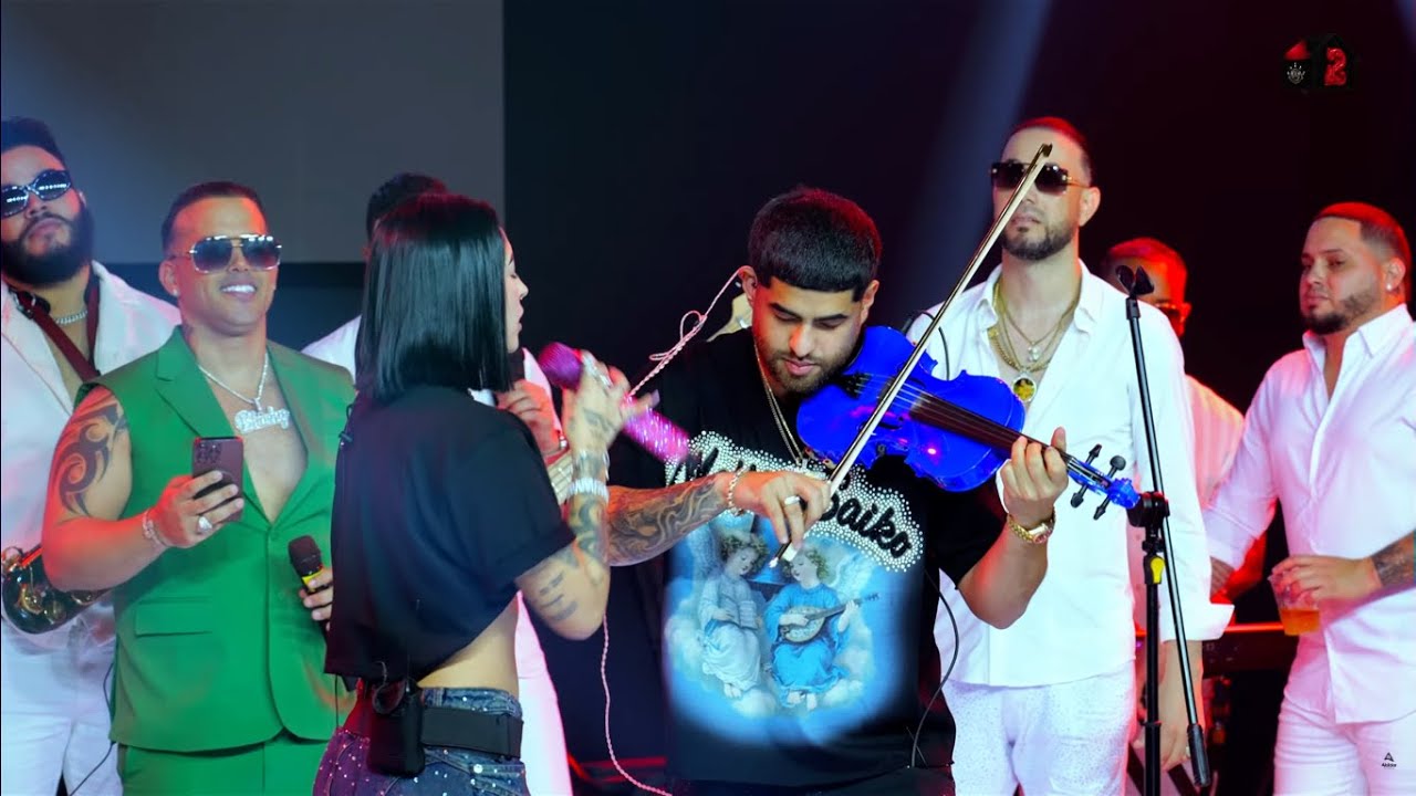 Valka - Disfruto - Merengue Version Para musicologo En vivo - Casa alofoke 2