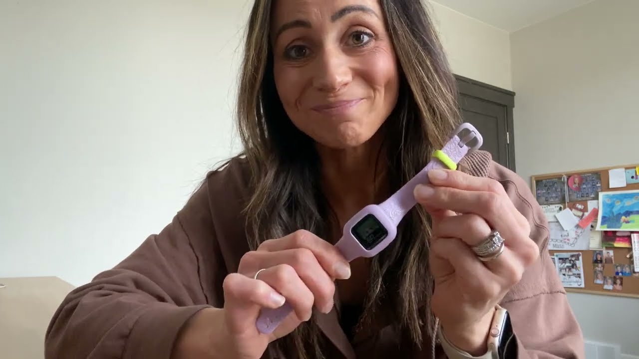 Mom Review on Garmin Jr. 3 Vivofit Kids Watch