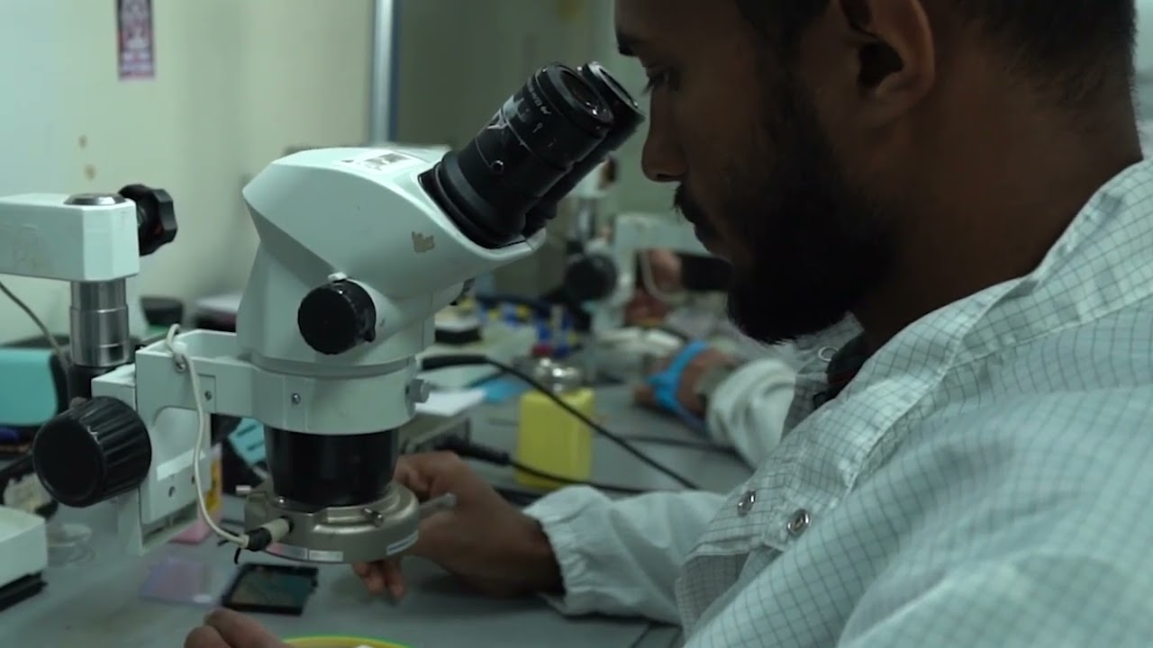 Astra Microwave MMIC Video