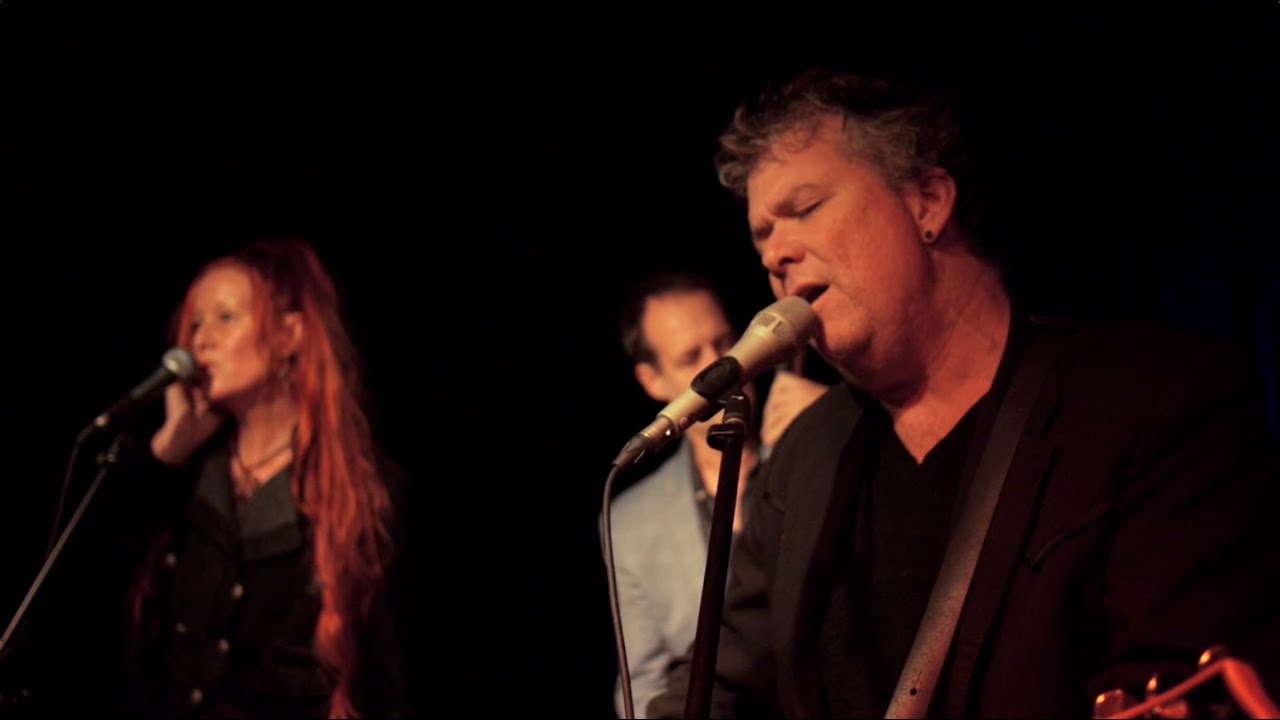 Gregory Hoskins - Useful In A War (Live at Burdock)