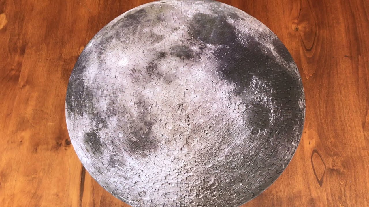 Better Co Moon 500 Piece Round Puzzle Time Lapse