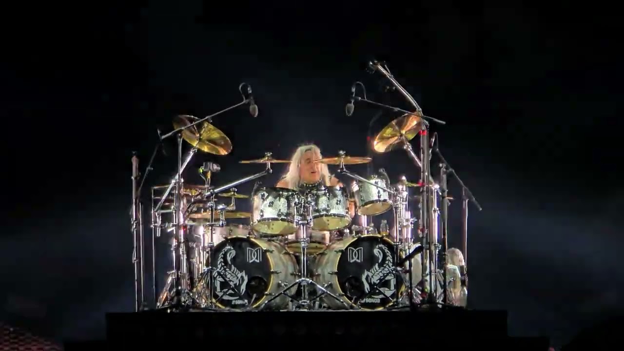 SCORPIONS - DRUM SOLO by Mickey Dee (Live in Hannover, Heinz von Heiden Arena - 60 Jahre Scorpions)