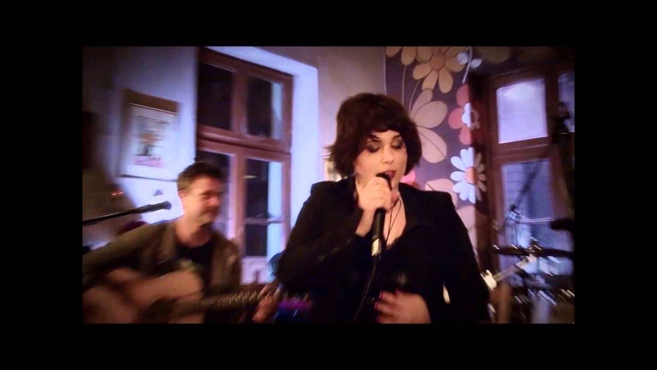 Honeybeast @ Cooltour Cafe | Live