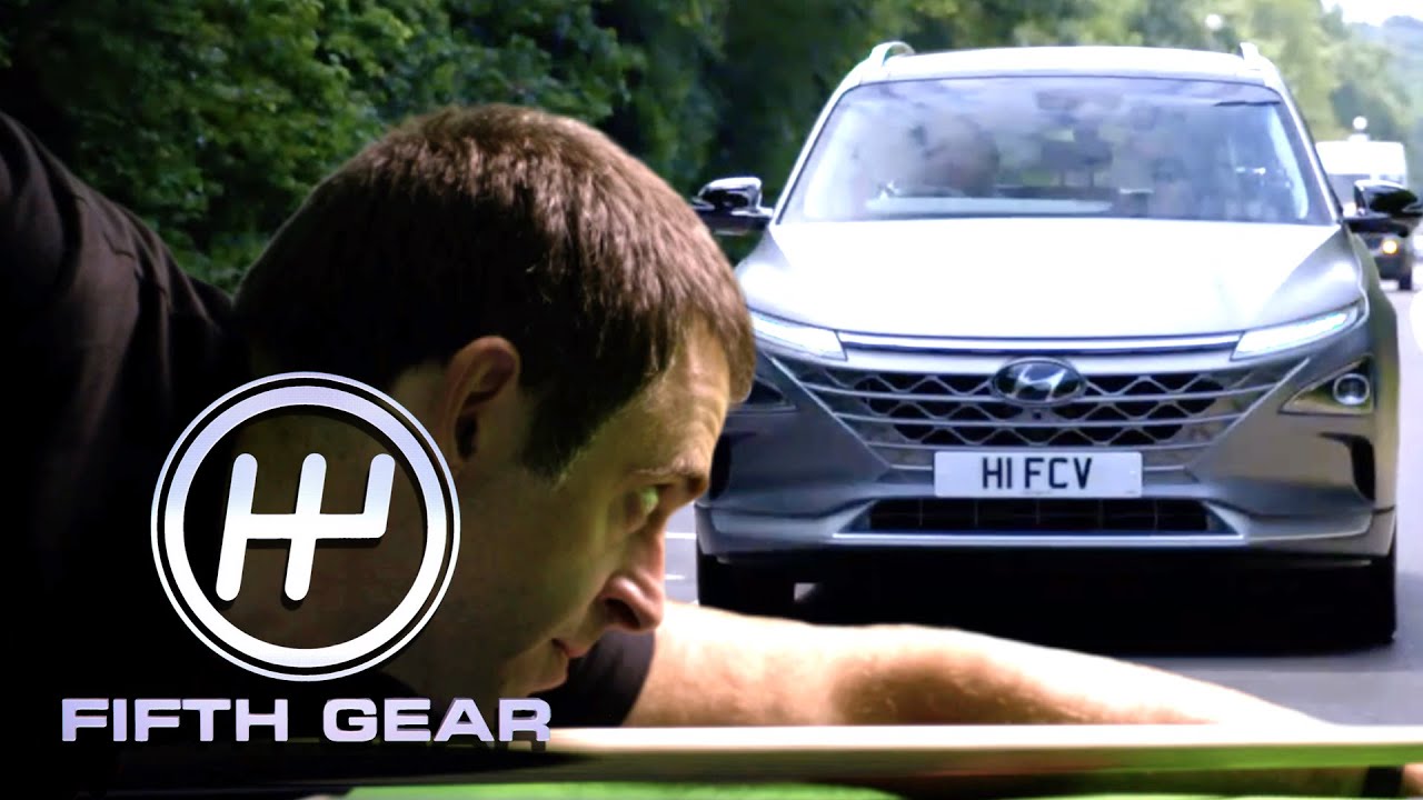Ronnie O'Sullivan reviews the Hyundai Nexo | Fifth Gear