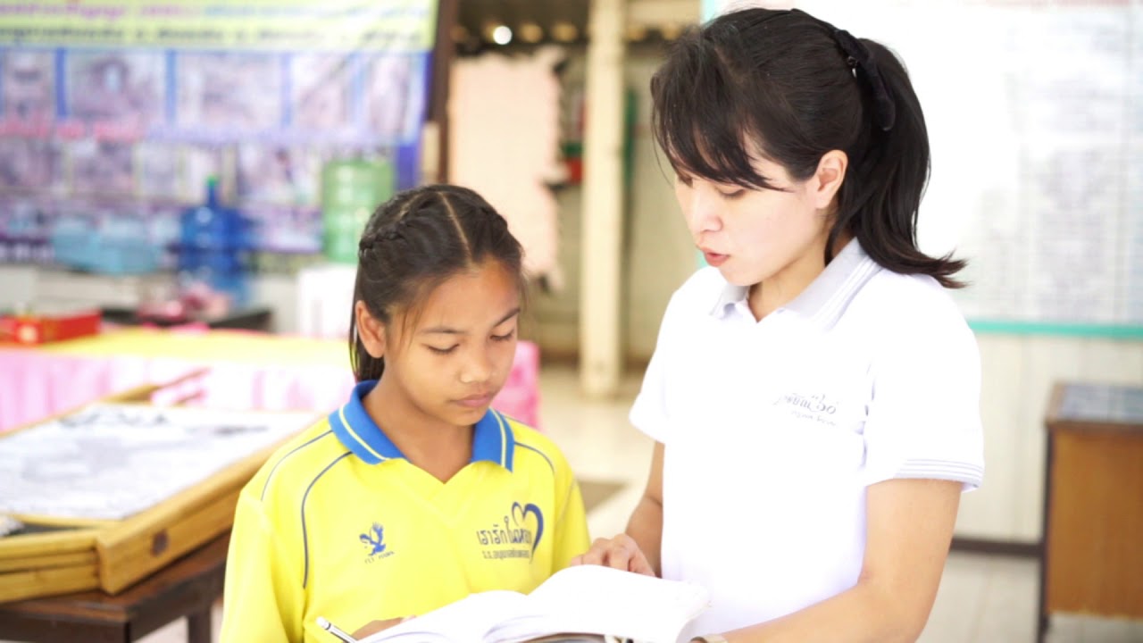 แนะนำคณะครูและบุคลากร โรงเรียนอนุบาลทับคล้อ จ.พิจิตร