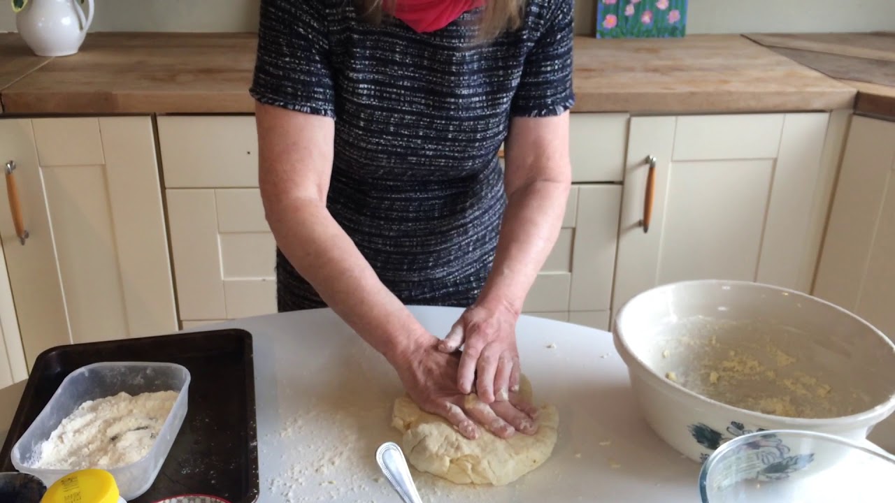 Traditional Irish Scones Recipe☘️