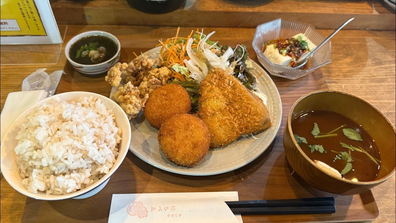 ご飯大盛りでも足りない！おかず山盛り定食がヤバすぎた【京都グルメ】「たいたんはちべゑ」