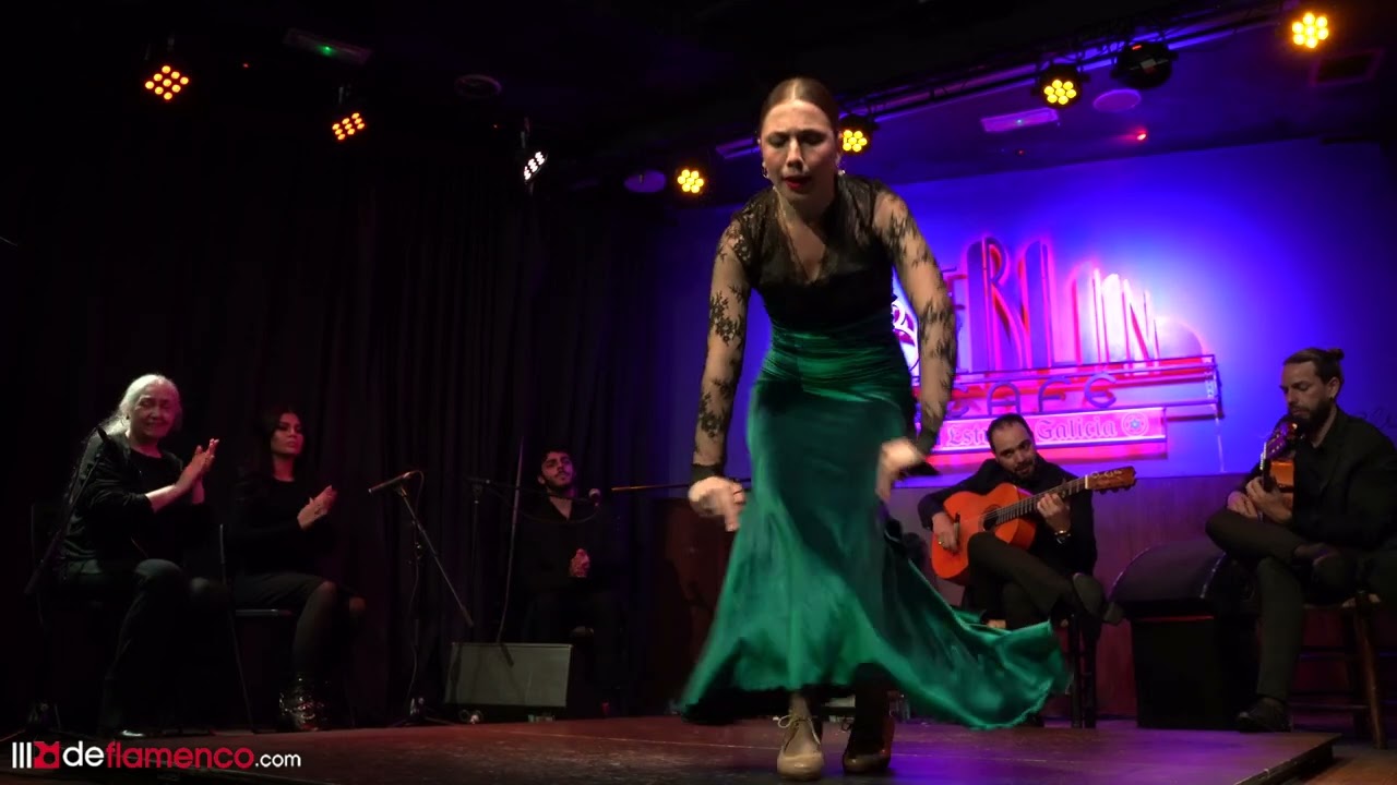 Alba Eugenia Oviedo  baila 'Fandangos' - Escuela el Lucero