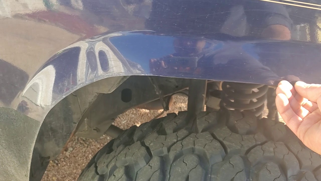 Grand Hero (ZJ) - REAR FENDER TRIM!