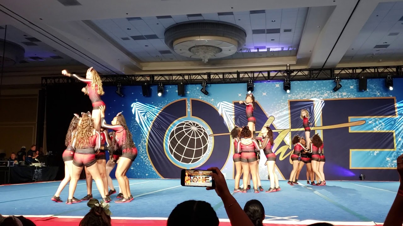 2019 blackout kcx elite cheerleading
