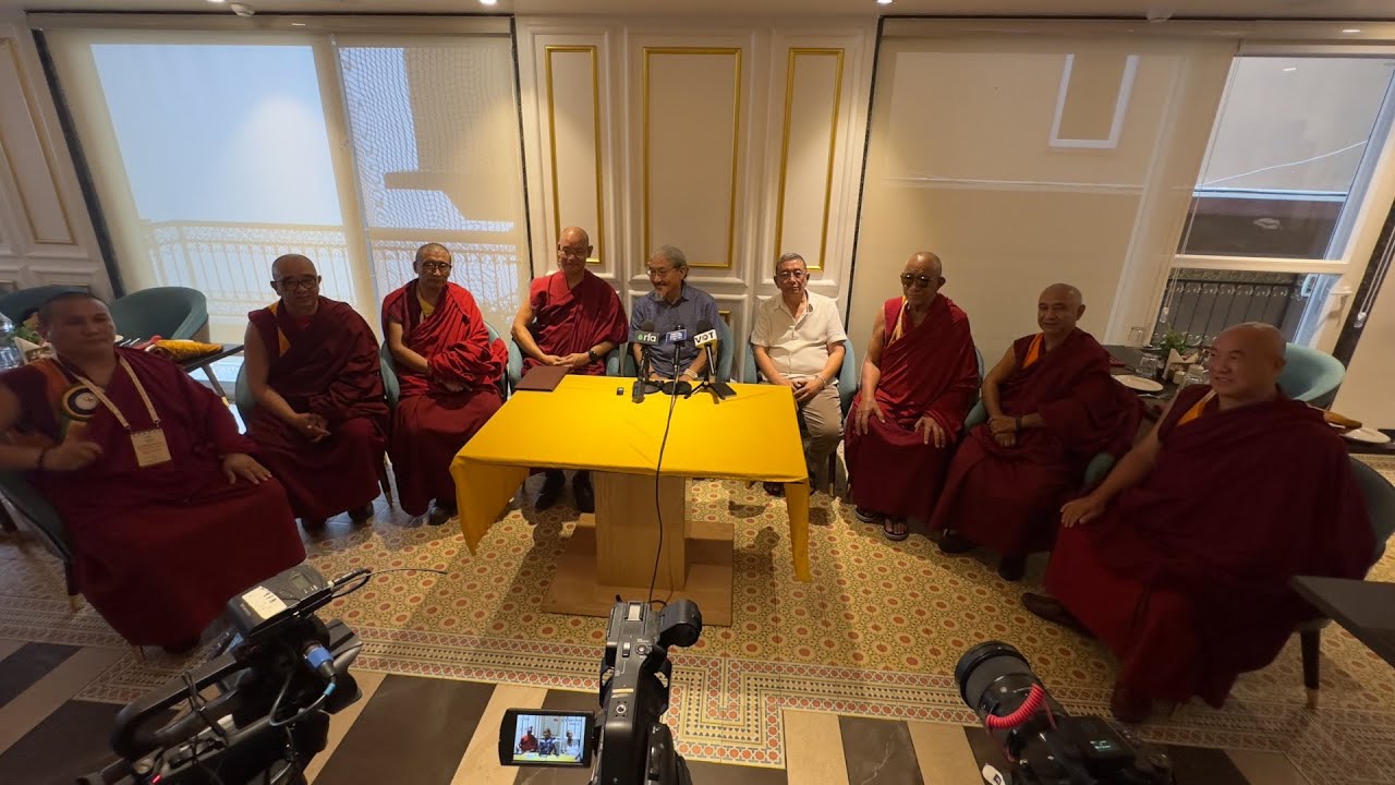 Himalayan Buddhists Back Dalai Lama on Reincarnation, Reject Chinese Interference