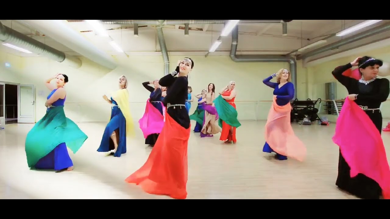 Dance with a shawl.Roman Sol - Golden Belly Dance [Music for bellydance]