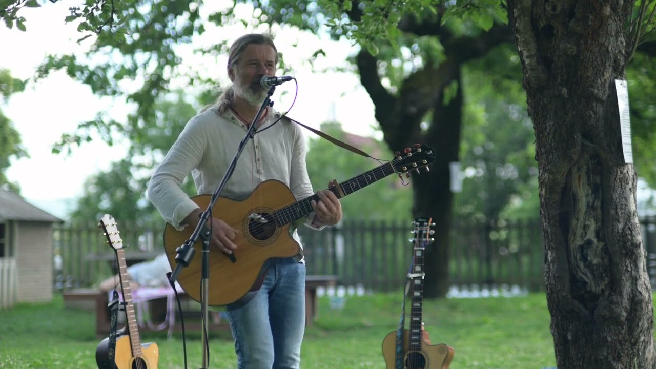 Jano Svetlan Majerčík - Asi sa podobáme (live 432 Hz)