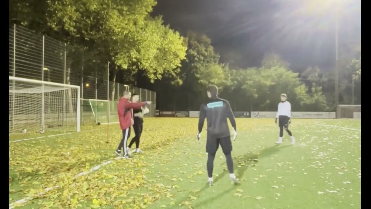 Goalkeeper Warm-Up for 3  with dropkicks, low balls and low dives