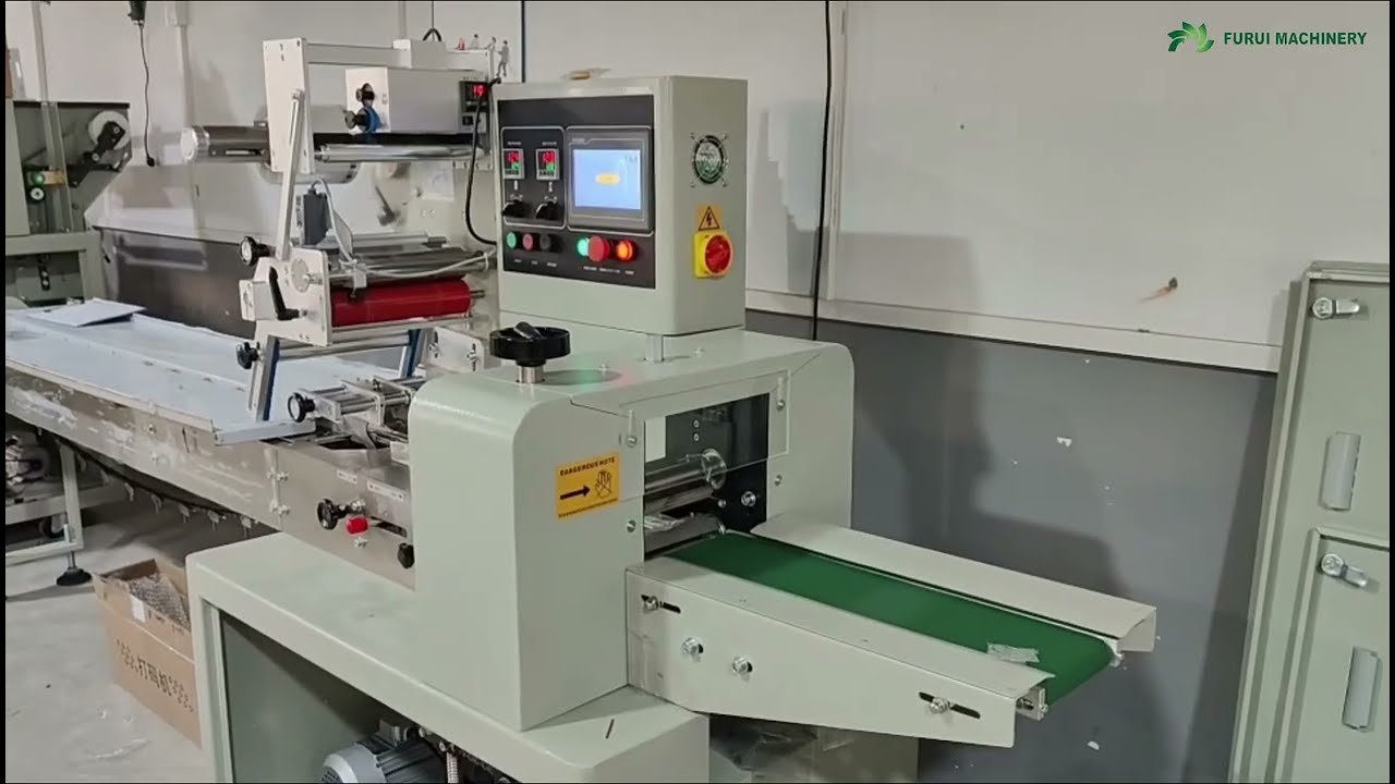 Automatic Pillow Packaging Machine | Pillow Wrap Machine