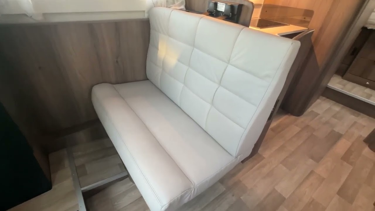 Видеоинструкция по передаче автомобиля Coachman Travel Master 575