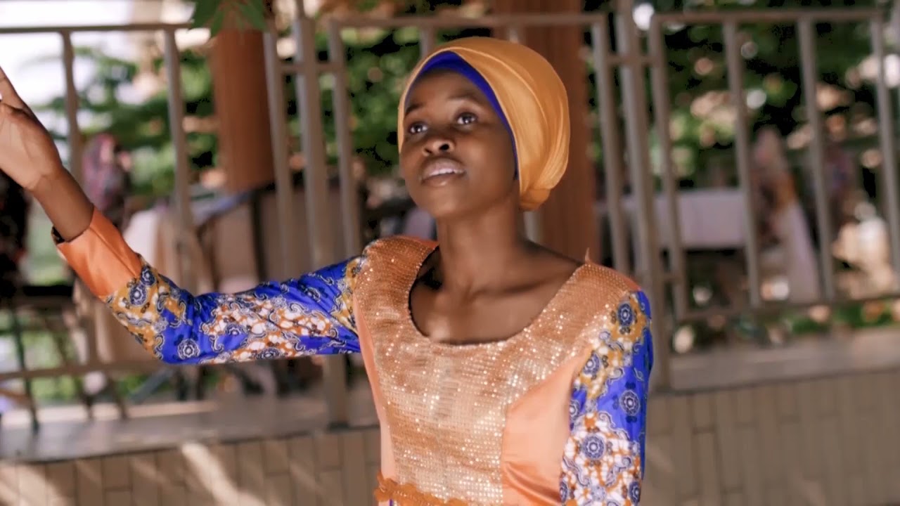 byole mueta (officia video)