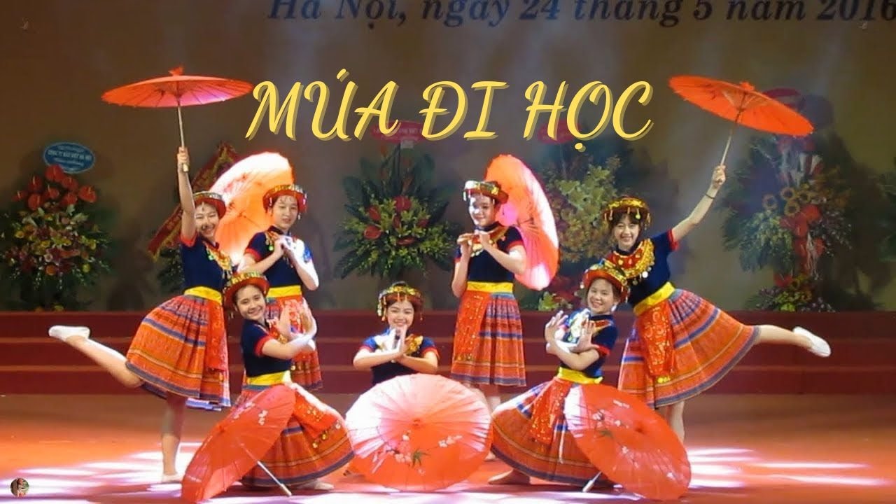 Múa 