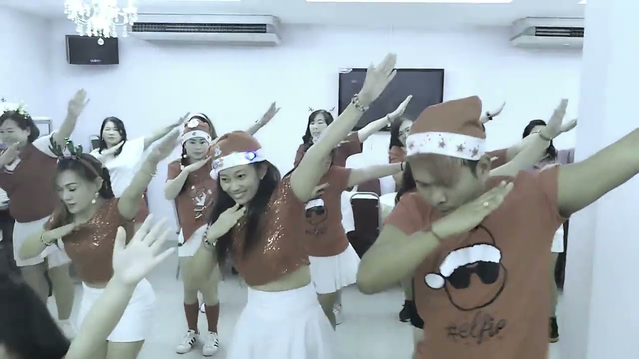 科目三 Zumba 舞蹈 | Viral Zumba Routine by Master Ricky (Showcase Archive)