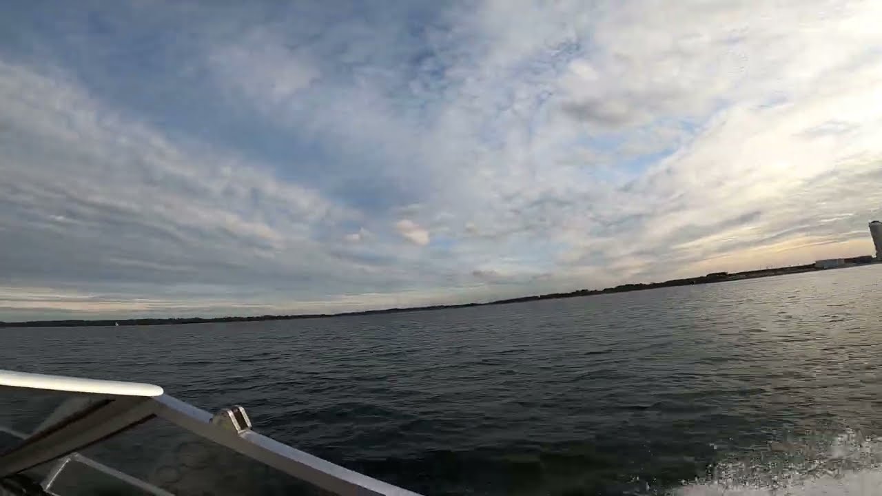POV - Bayliner 192 Discovery Mercruiser 3.0 - Driving on Baltic Sea Travemünde