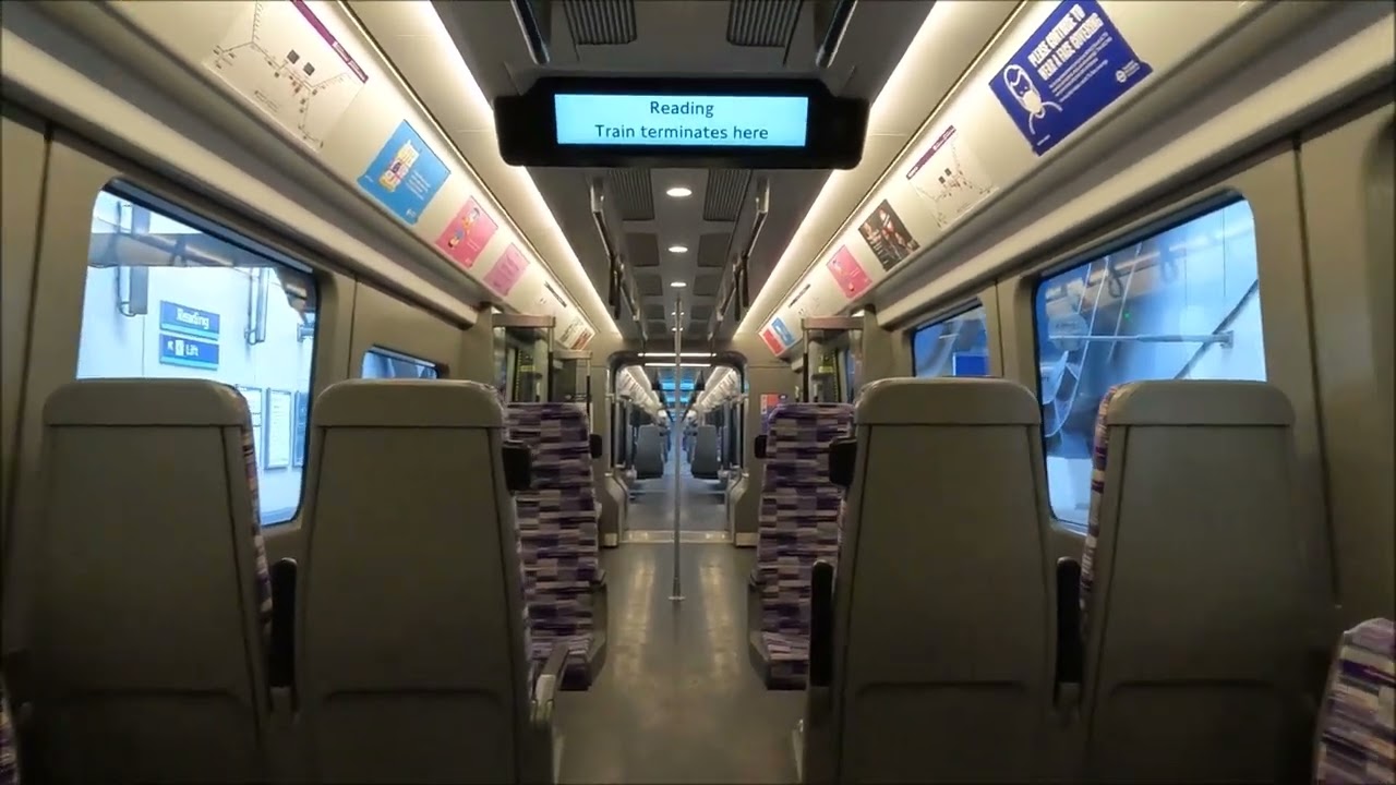 A Quick Look Inside A Class 345 Elizabeth Line Train At Reading Station - May 2022 | kittikoko