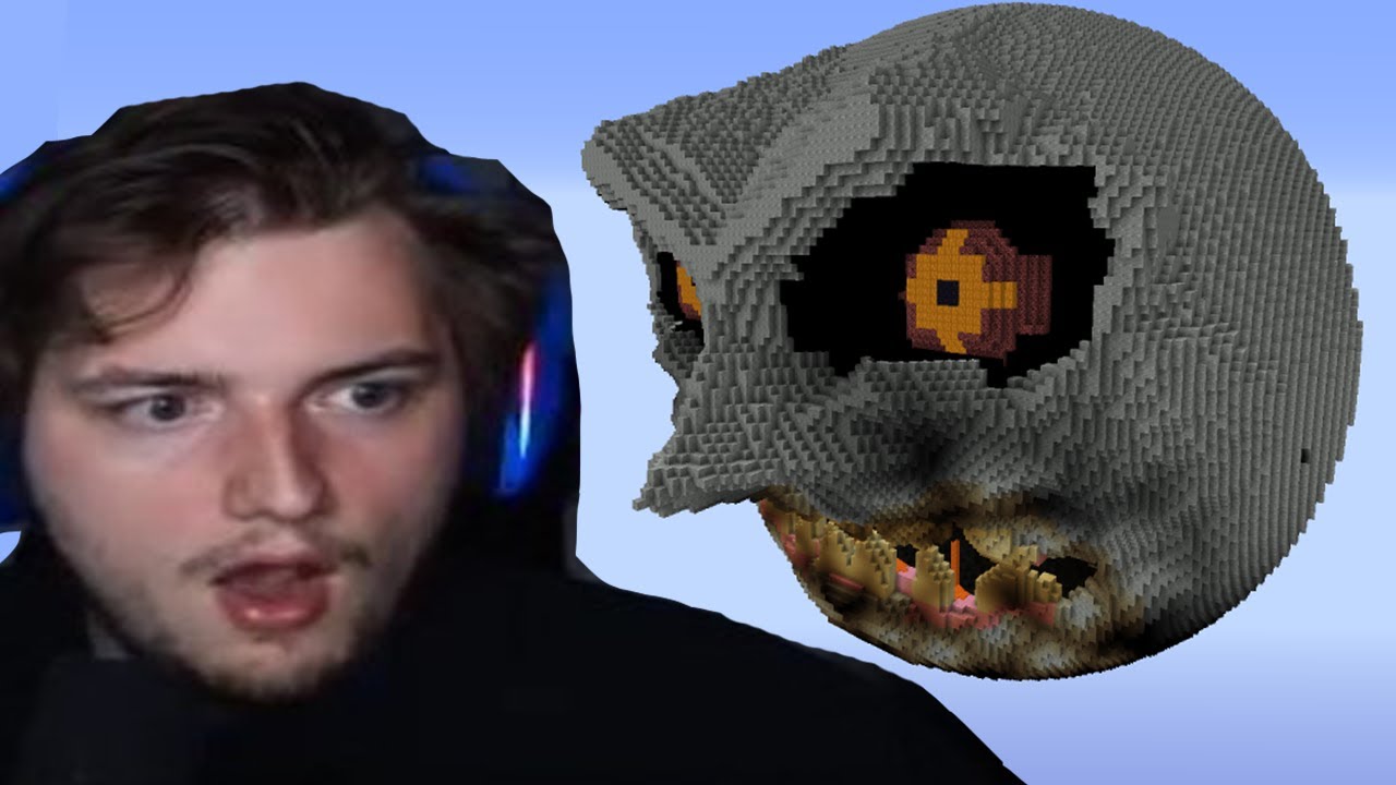 Minecraft But the Moon is Going to Kill us