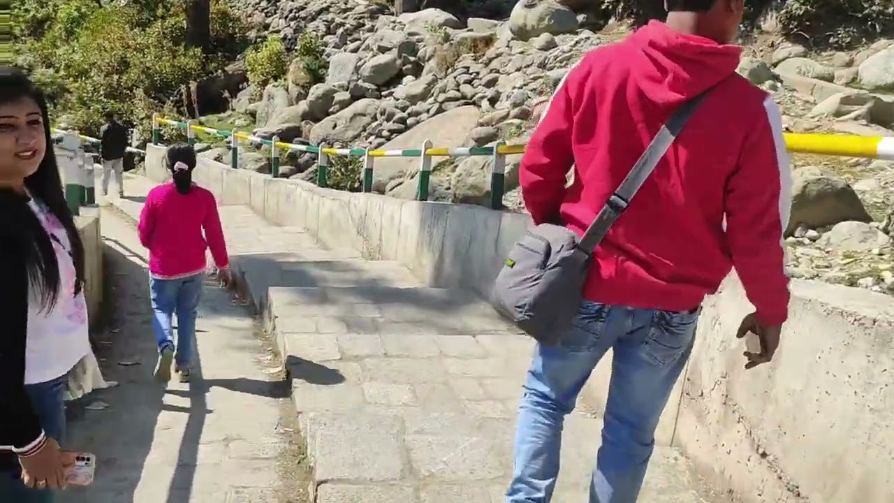 Doodhpathri Kashmir Vlog: Scenic Horse Ride, River Scene | Mesmerising Beauty