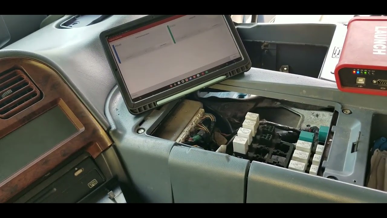 FUSO 6M70 LOW POWER DTC P0600 AND P1630 EGR RELATED PROBLEM CAN COMMUNICATION PROBLEM