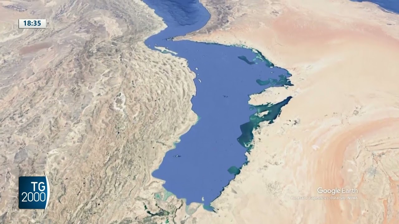 La guerra delle petroliere, una nave colpita in Oman