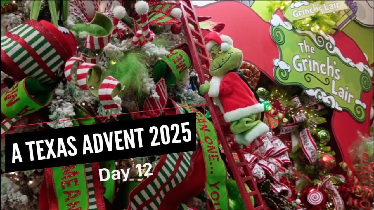 VLOGMAS DAY 12: Christmas Warehouse, Take-Away & A Chat