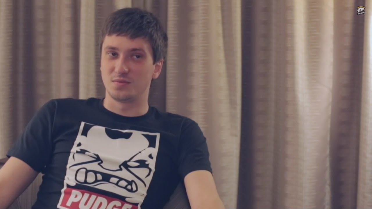 У Solo горит, агр на Юлю