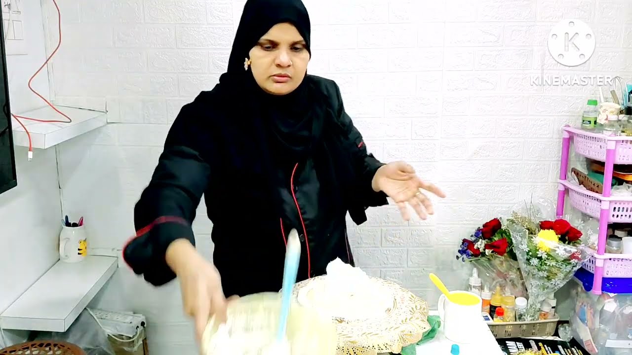 2 tier New trick for cake decoration | cake decoration idea | easy cake decoration | Sweetbakery 