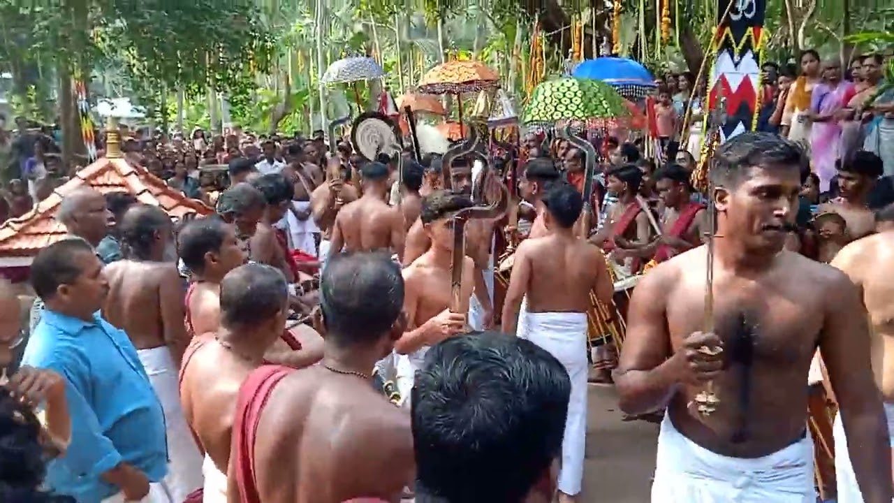 Mokavoor sree Kampurath temple Thira maholsavam 2025