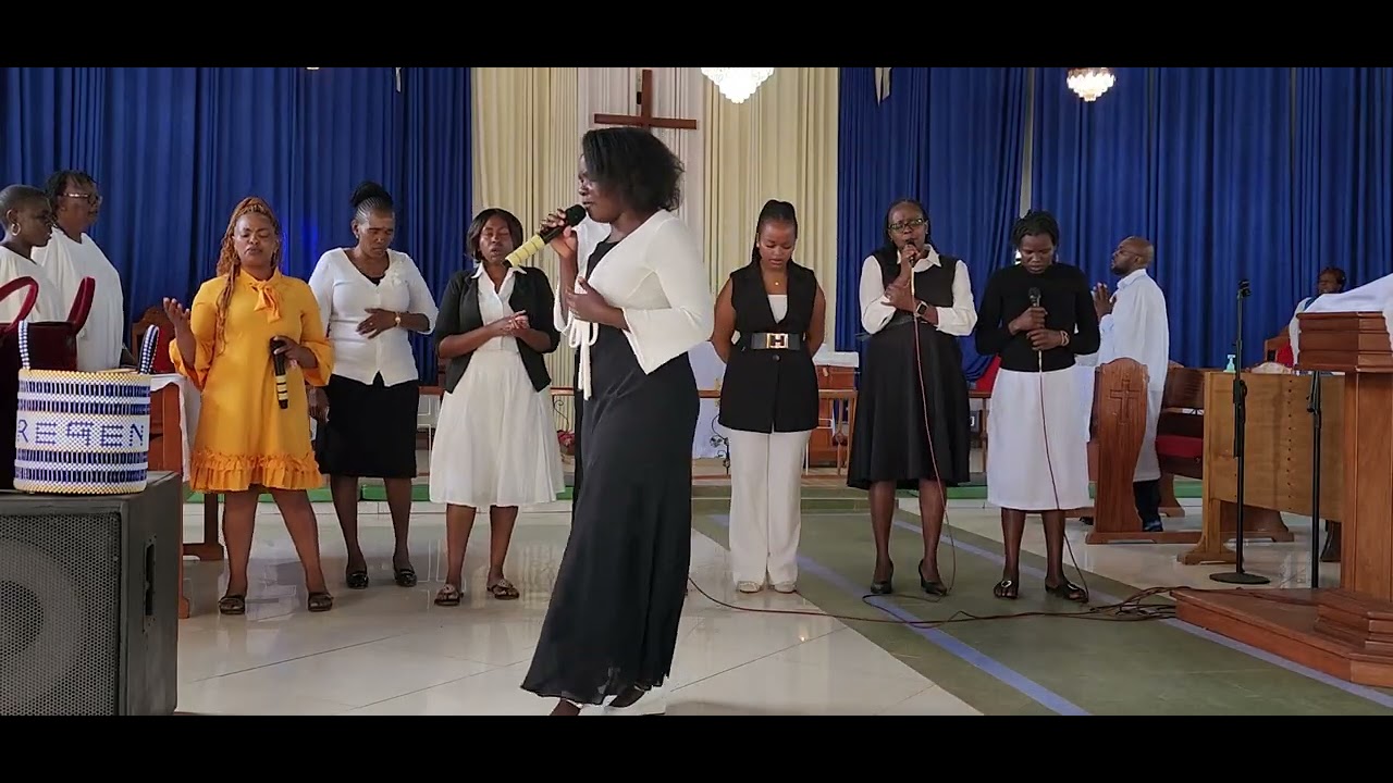 Worship session in English Service 